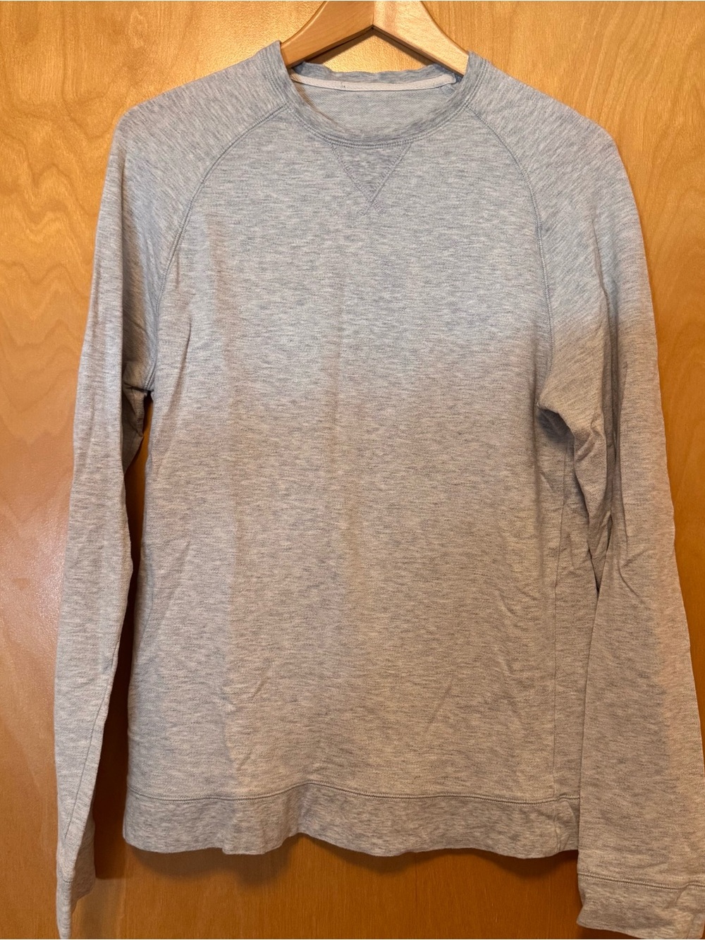 VINCE crew neck